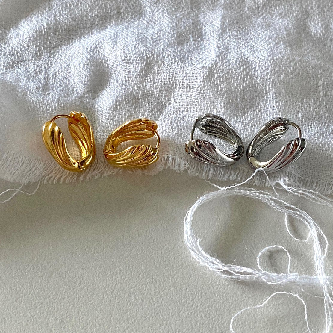 Merida Shell Earrings in Silver