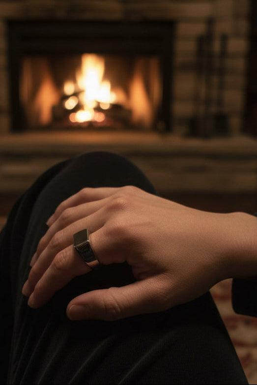 Plain arrow ring