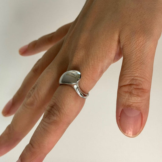 Colpo Ring in silver