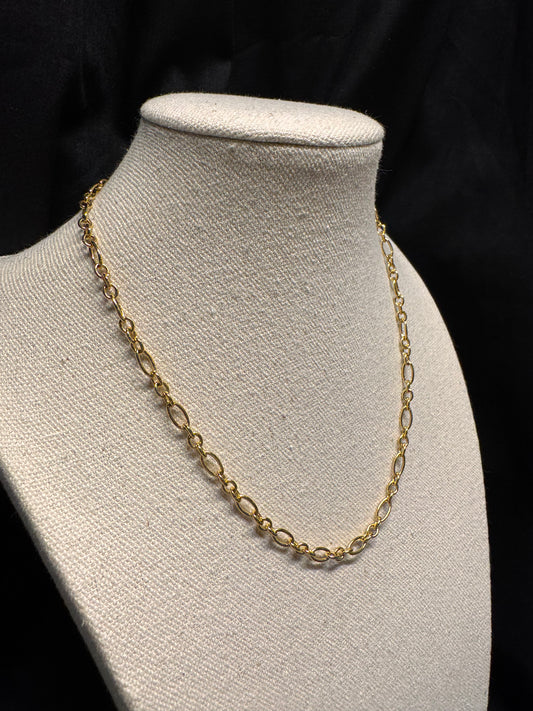 Roberto Necklace in Gold