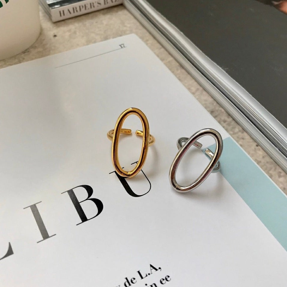 Elizabeth Ring in Gold