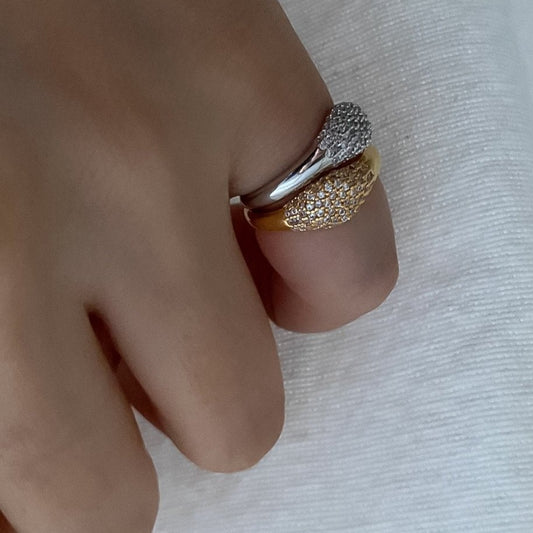 Caviar Pinky Ring in Gold