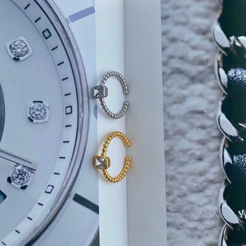 Cleef Diamante Quartz Ring in Gold