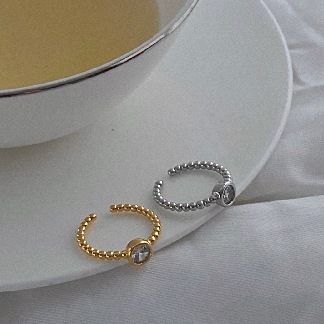 Cleef Diamante Disc Ring in Gold