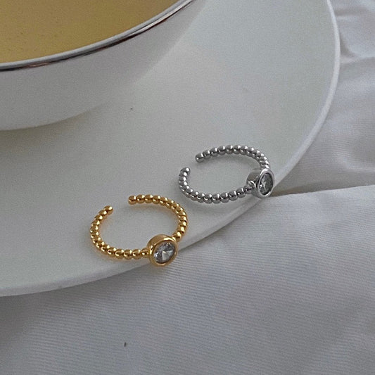 Cleef Diamante Disc Ring in Silver