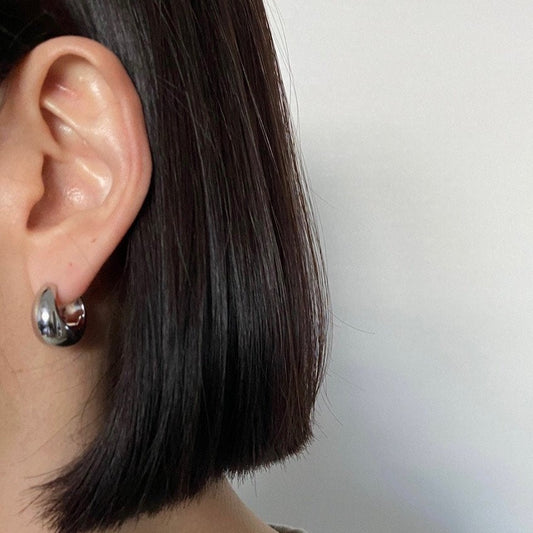 Dea Tres Loop Earrings in Silver