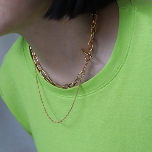 Barry Chaine Necklace in Gold