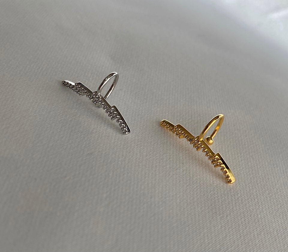 Thunder Cuff in Silver