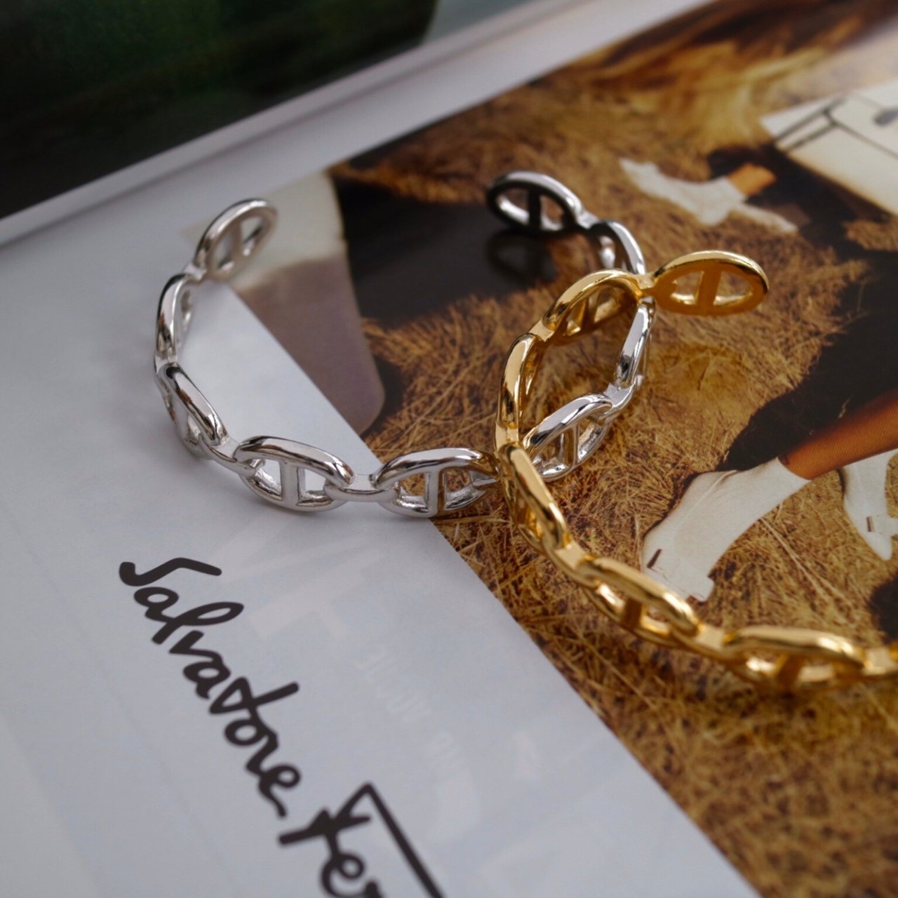 Jessie Bangle in Gold