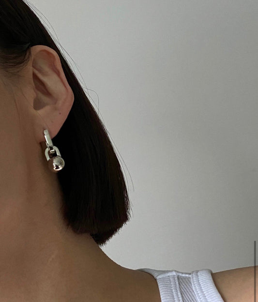 Hudson Dos Earrings in Silver