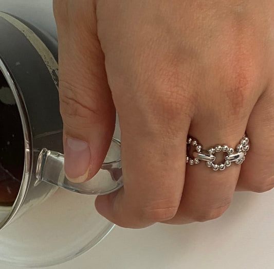 Angelic Ring in Silver