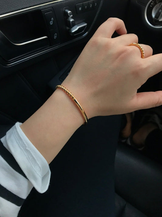 Charlotte Ring in Gold