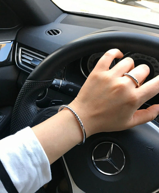 Charlotte Bangle in Silver