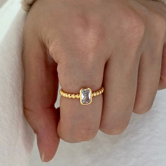 Cleef Diamante Quartz Ring in Gold