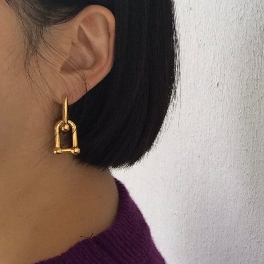 Chaine Grande Earrings in Gold