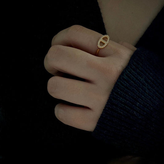 Jessie Diamante Ring in Gold