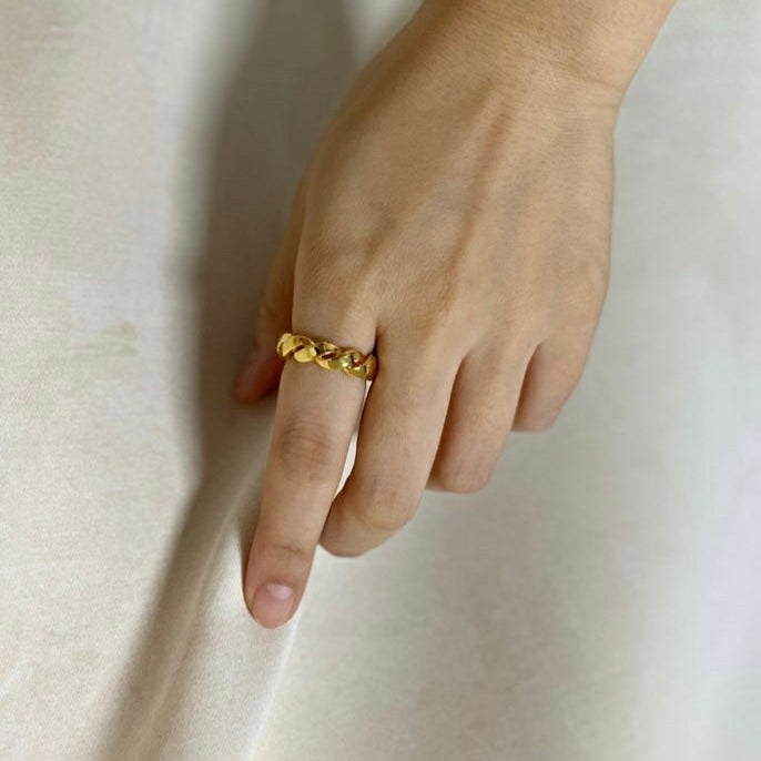Emily Ring in Gold