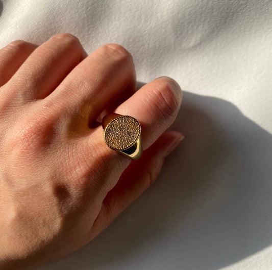 Luna Ring in Gold