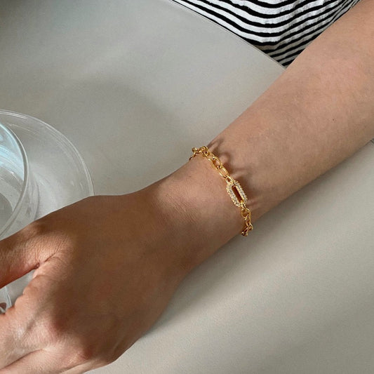 Corrine Bracelet in Gold