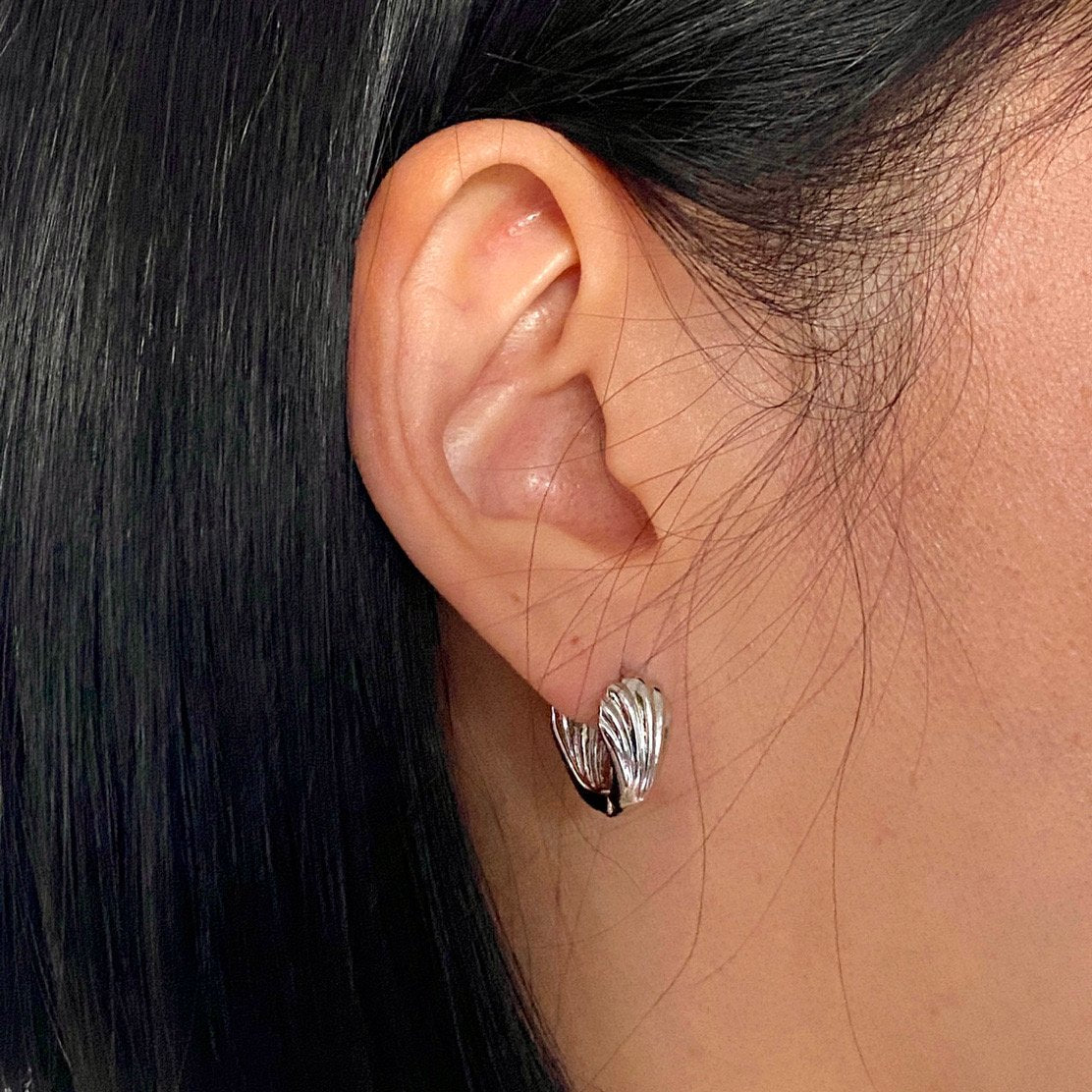 Merida Shell Earrings in Silver