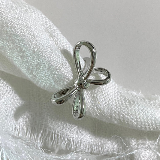 Laurel Dos earcuff in Silver