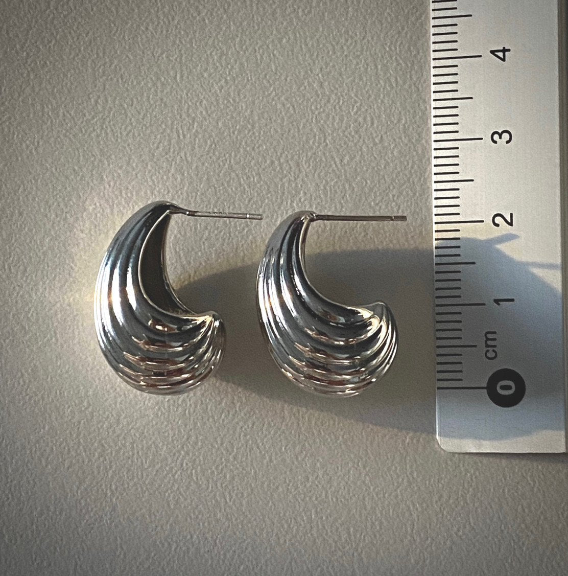 Merlo Earrings in Gold