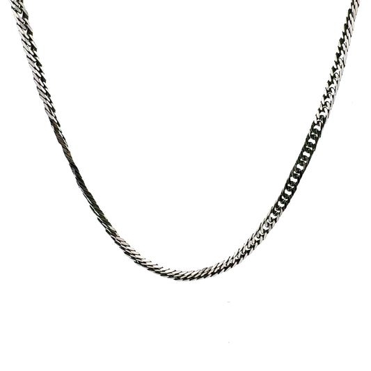 Flat Herring Thin Necklace