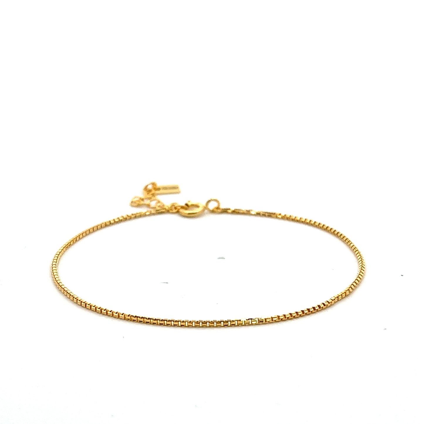 Fine Thick Box Bracelet In Gold