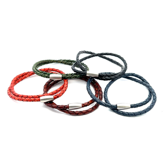 Double Twirl Leather Bracelet