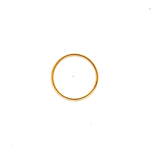 Plain Thin Ring In Gold