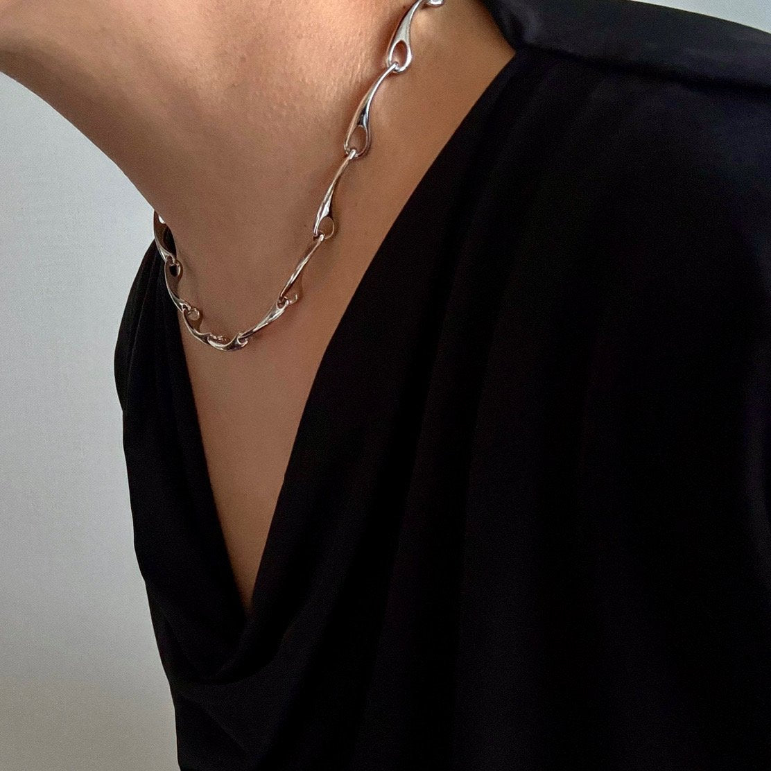 Mari necklace in Gold