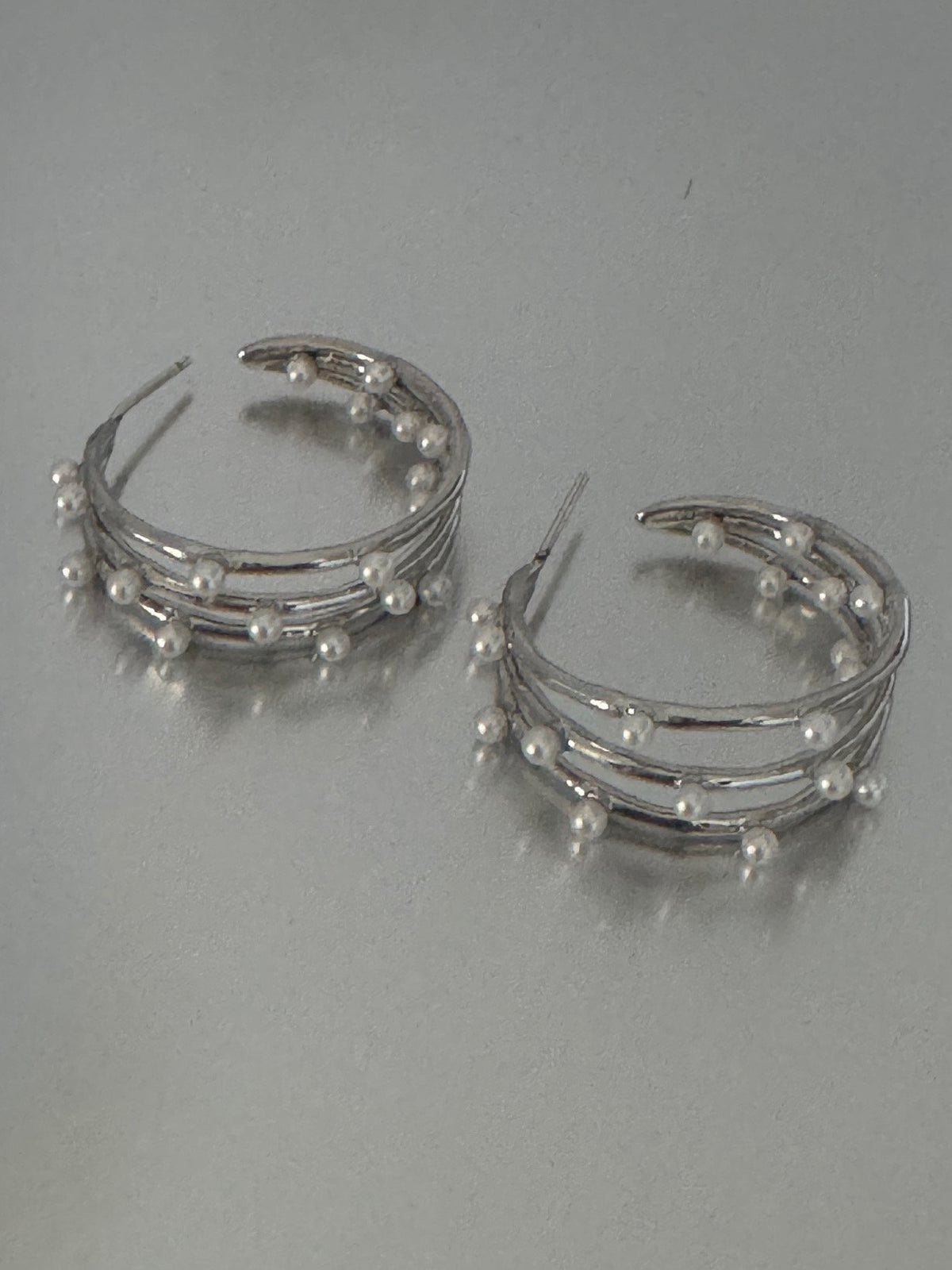 Pearlyn hoops gold