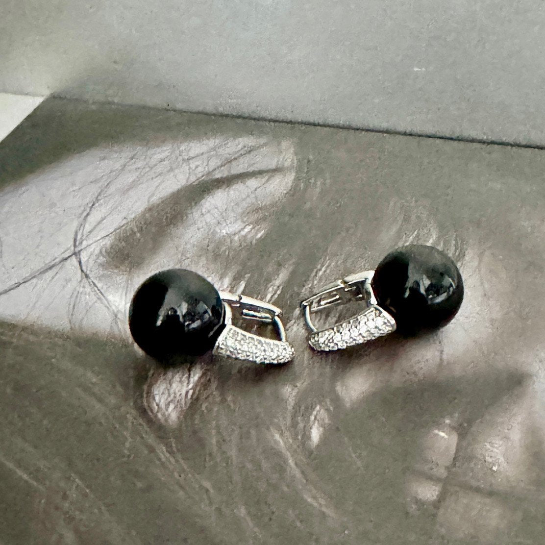 Kate earrings in gold