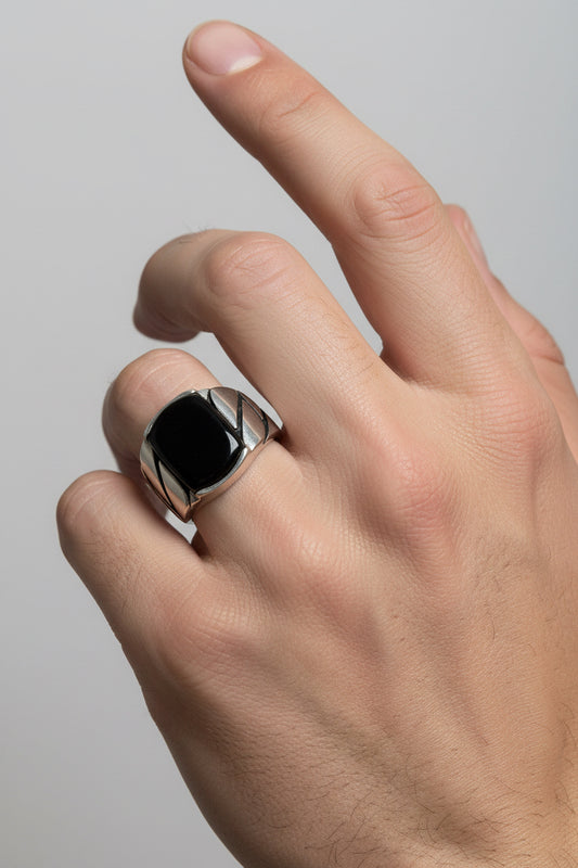 Onyx curb ring