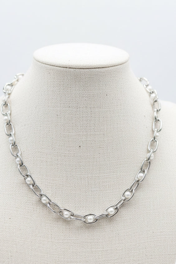 Pearlyn Metal Necklace Silver