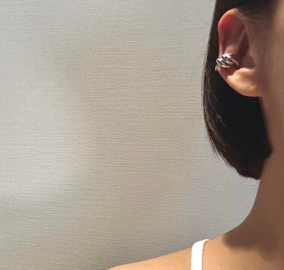 Geoduck ear cuff in Silver
