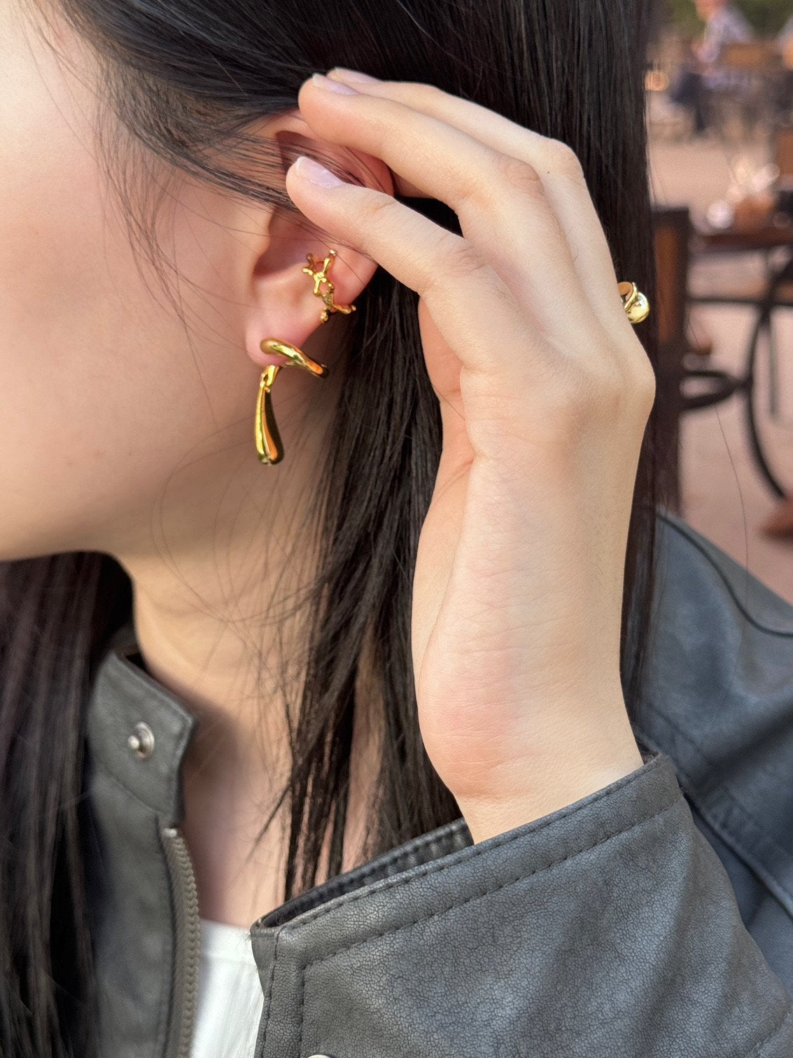 CXD earrings in Silver