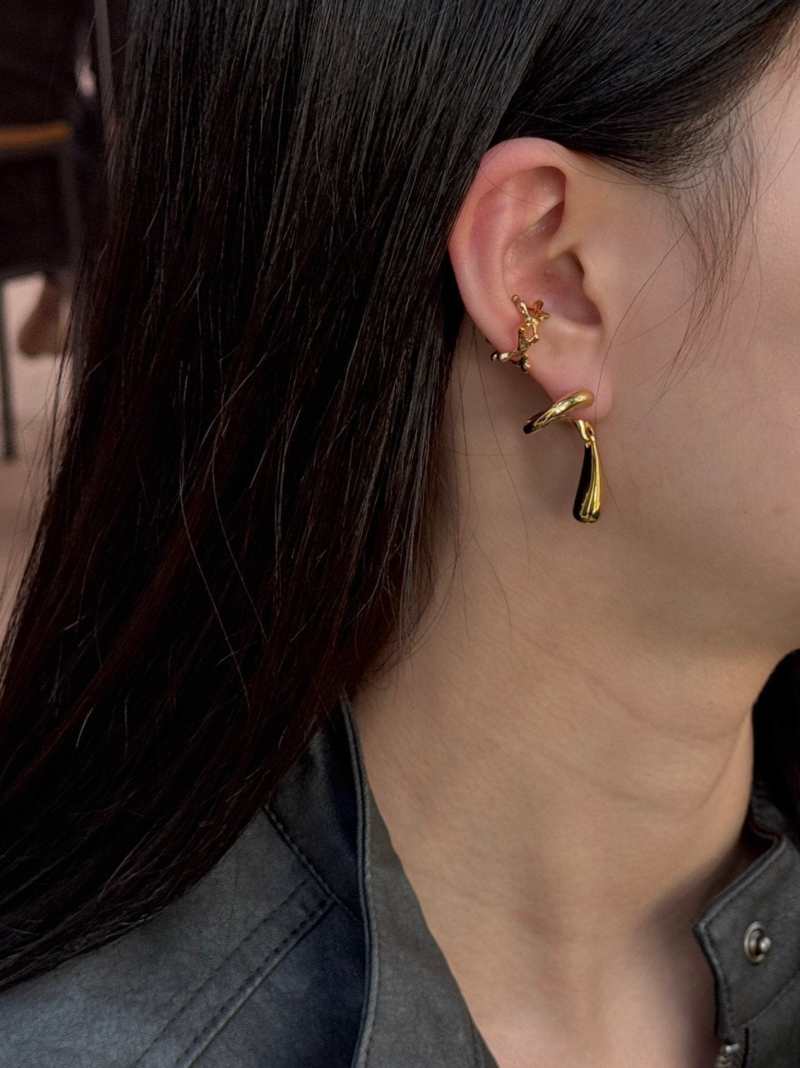 CXD earrings in Silver