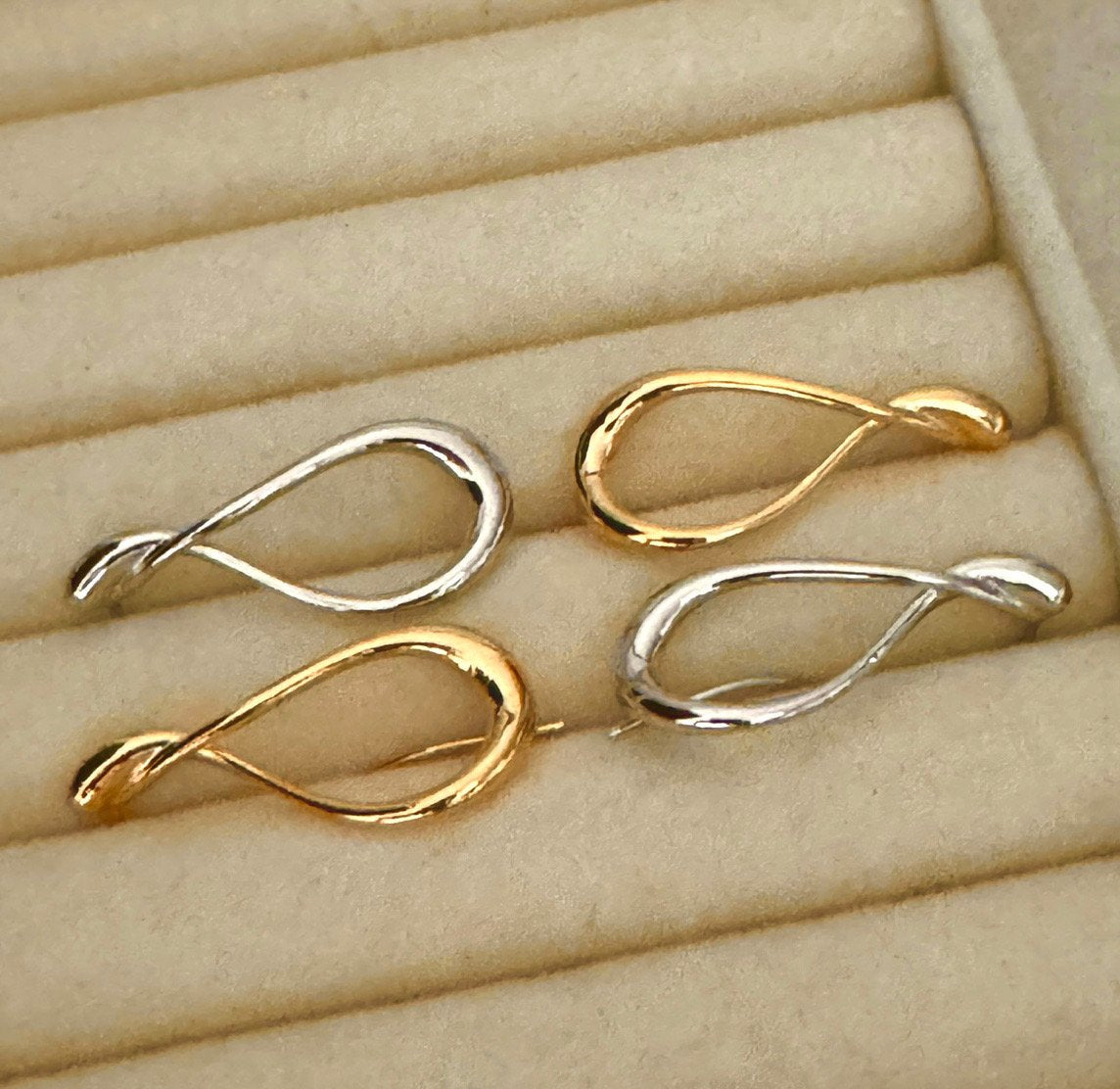 Fey Earrings Gold