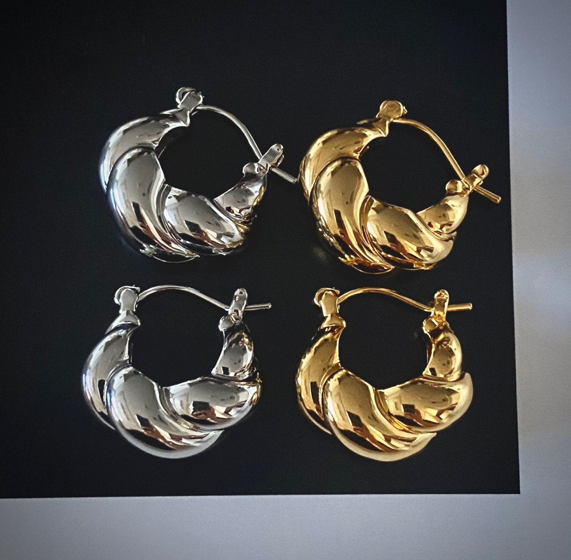 Cro Earrings in Gold