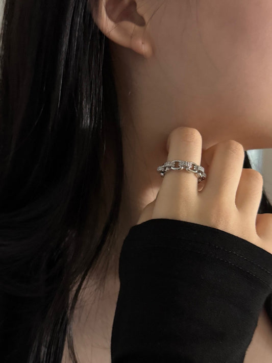 Heir thin Ring in silver