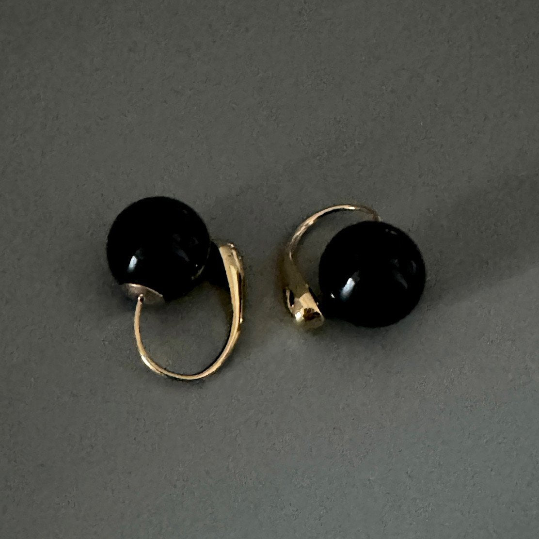 Kate tres earrings in Gold