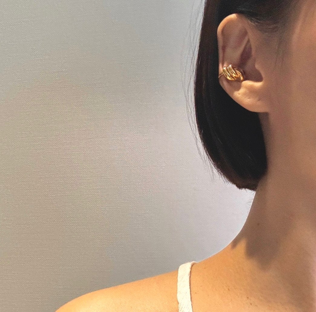 Geoduck ear cuff in Silver