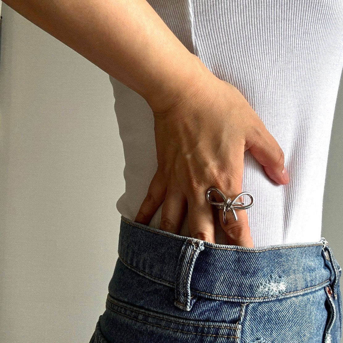 Laurel Grande Ring in Gold