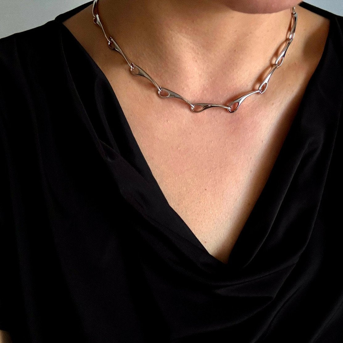 Mari necklace in Gold