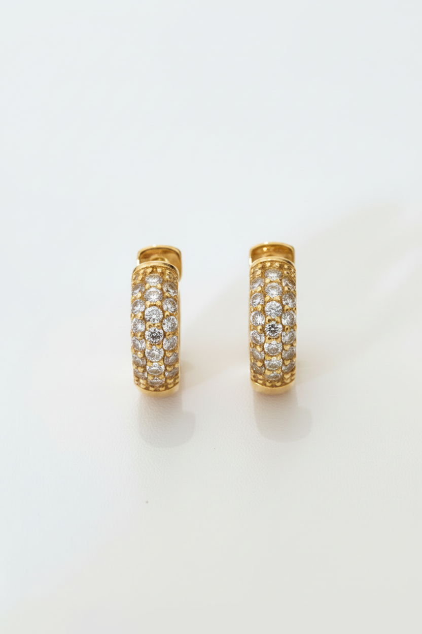 Halo Diamante Earrings Gold
