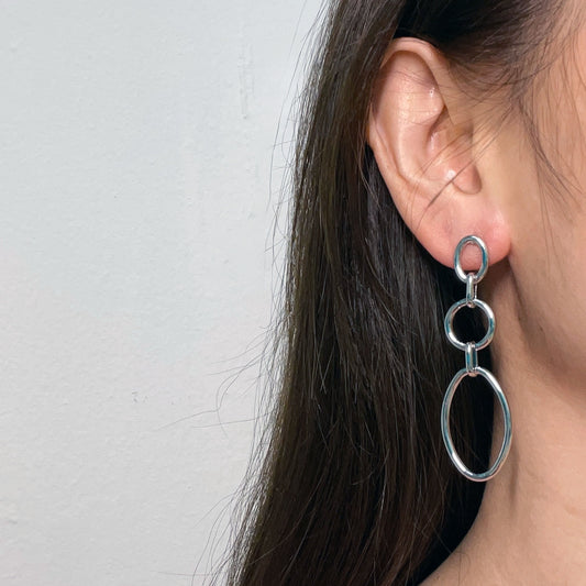 Circle & Oval Earring in Silver