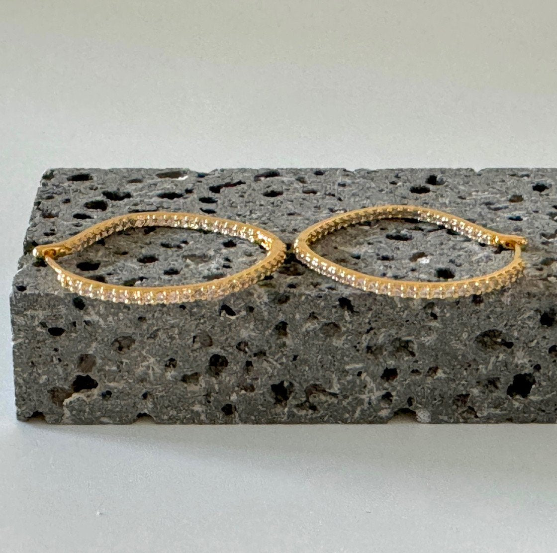 Lynn earrings in Gold