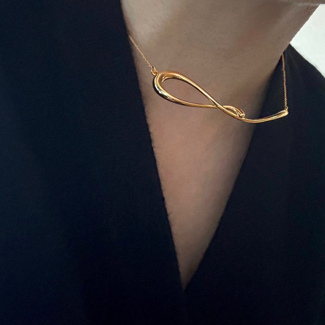 Fey Necklace in Gold