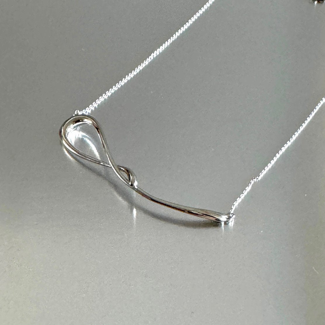 Fey Necklace in Gold